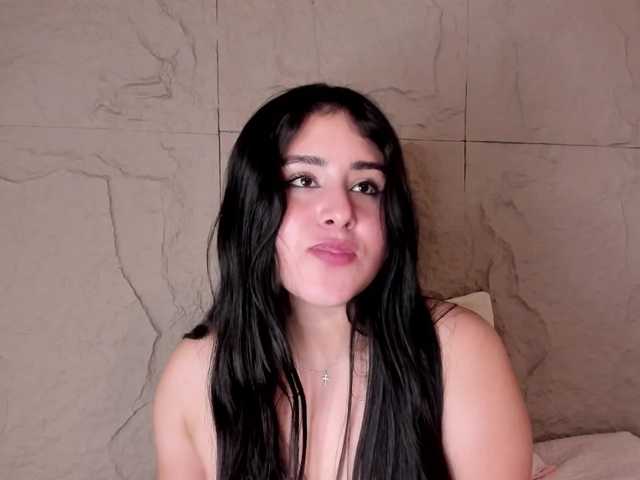 Malu live cam on BongaCams