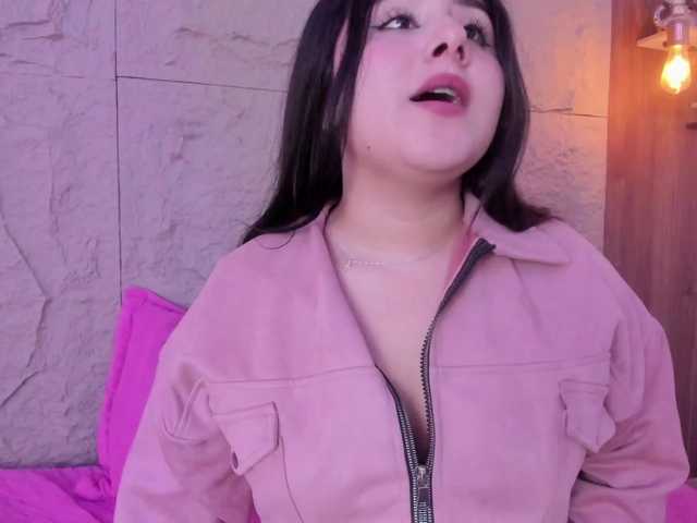 Malu live cam on BongaCams