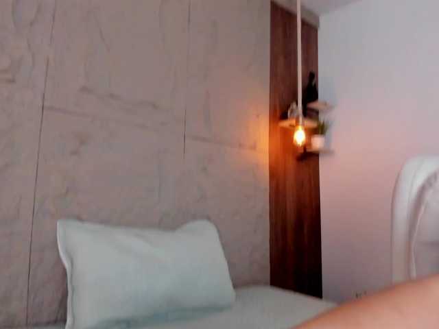 Malu live cam on BongaCams
