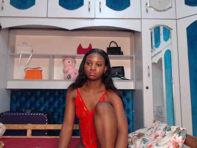 LadyDiva69 webcam
