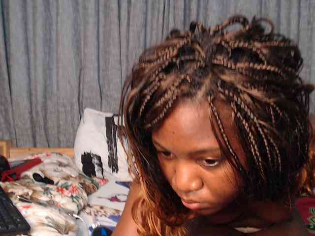 LadyDiva69 webcam