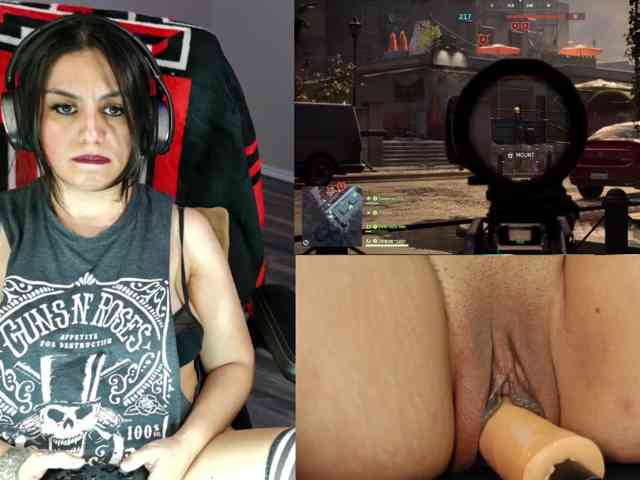 MrsTexMix's webcam live show