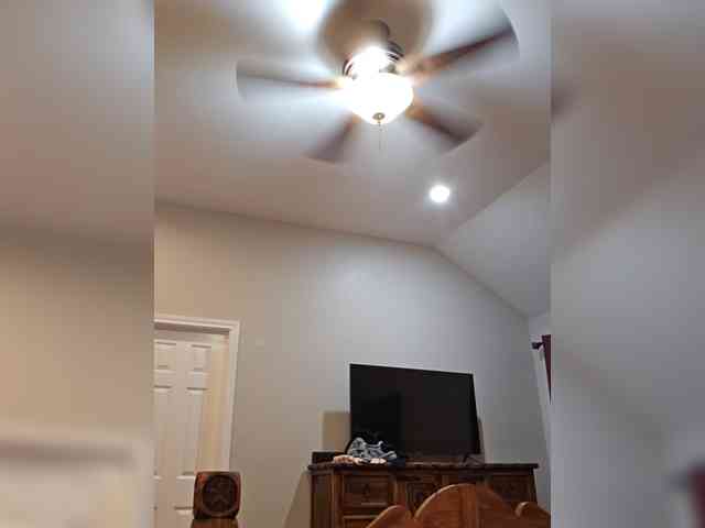 Blaze_Onn webcam