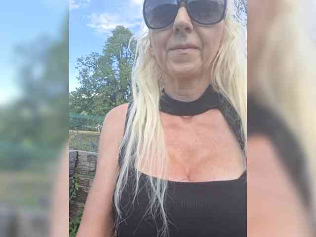 blondeterry webcam