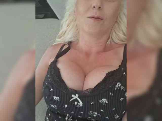 blondeterry webcam