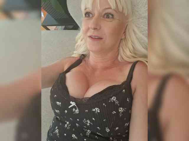 blondeterry webcam
