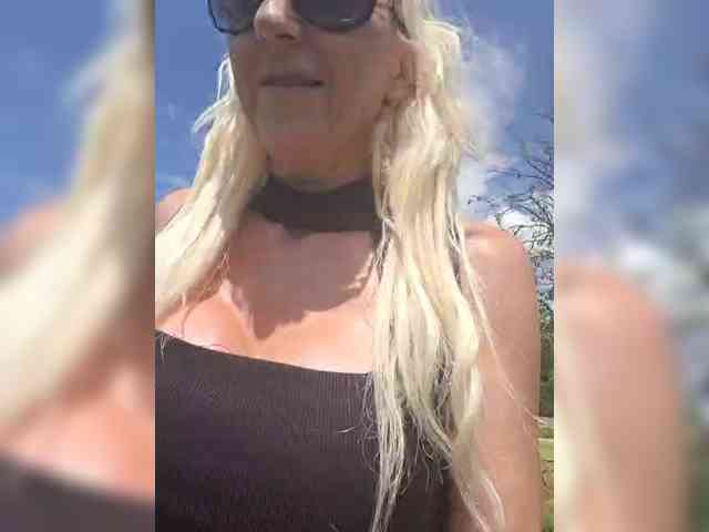 blondeterry webcam