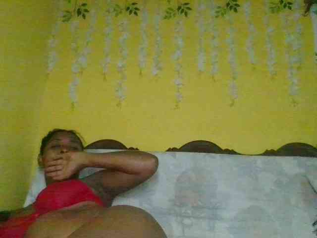 FredahSannie webcam