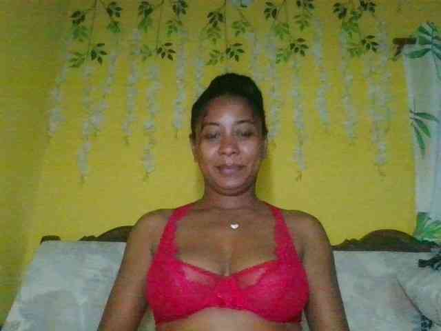 FredahSannie webcam