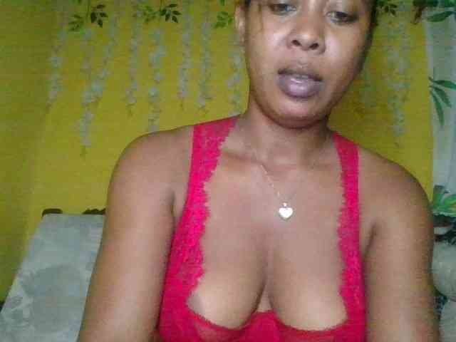 FredahSannie webcam