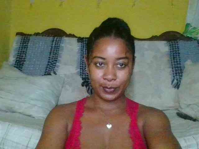 FredahSannie webcam
