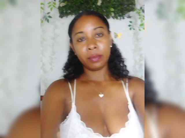 Modèle: ymalayah