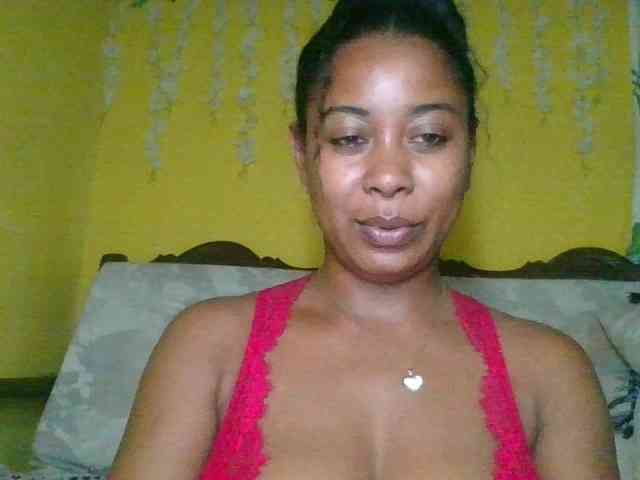 FredahSannie webcam