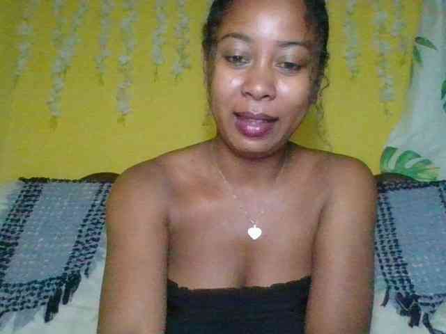 FredahSannie webcam