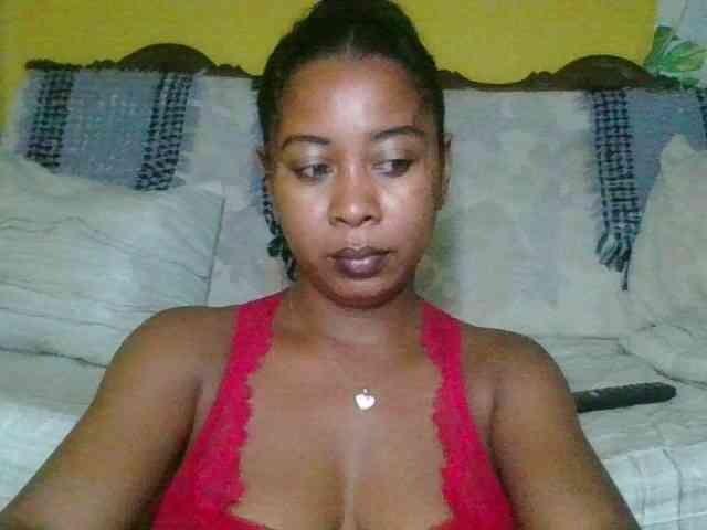 FredahSannie webcam