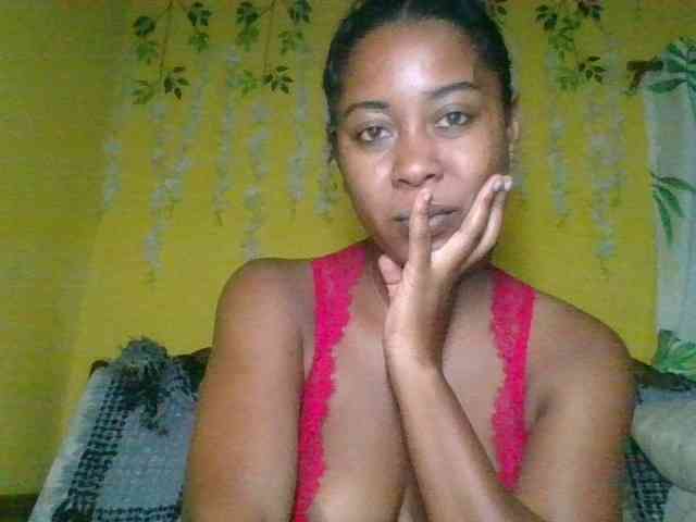 FredahSannie webcam