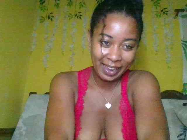 FredahSannie webcam