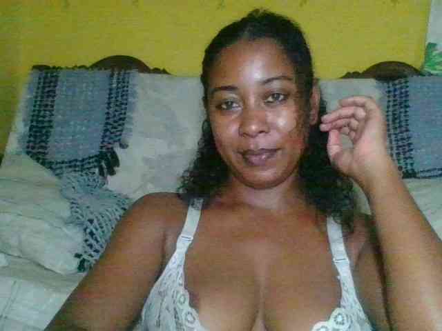 FredahSannie webcam