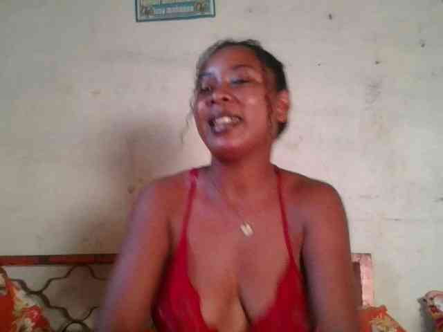 FredahSannie webcam