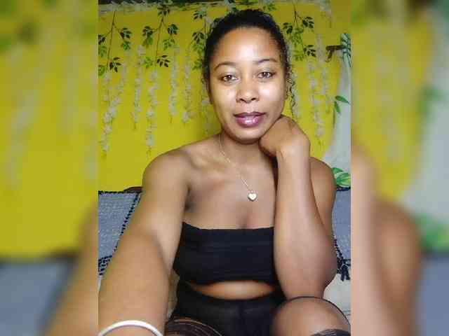 FredahSannie webcam