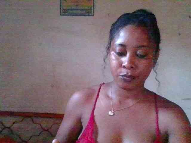 FredahSannie webcam