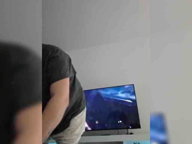 Leslie08