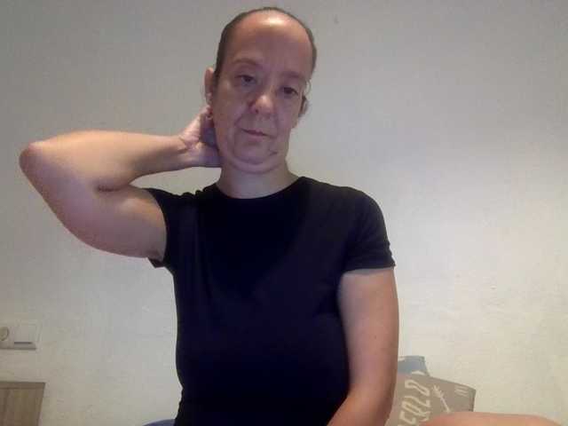 Candela41, en vivo ahora en BongaCams