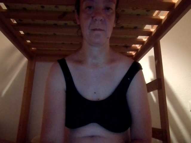 Candela41 live cam on BongaCams