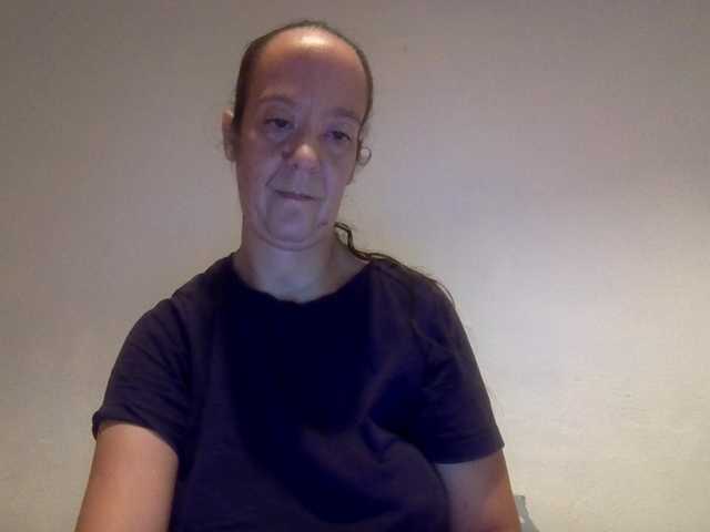 Candela41, en vivo ahora en BongaCams
