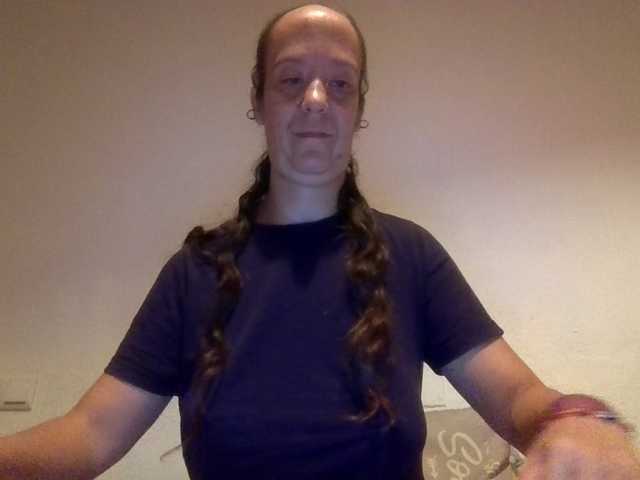 Candela41, live now on BongaCams
