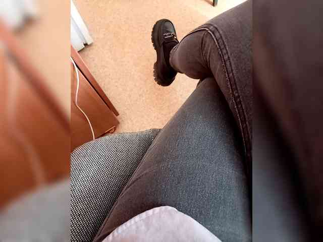 Molii-Molii35 webcam