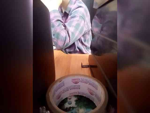 Molii-Molii35 webcam