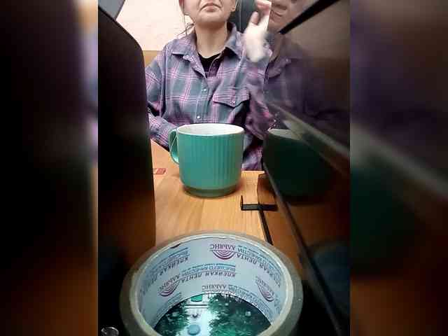 Molii-Molii35 webcam