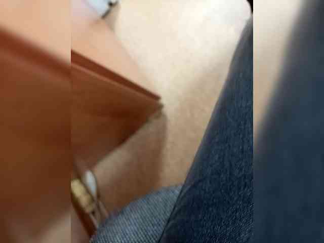 Molii-Molii35 webcam