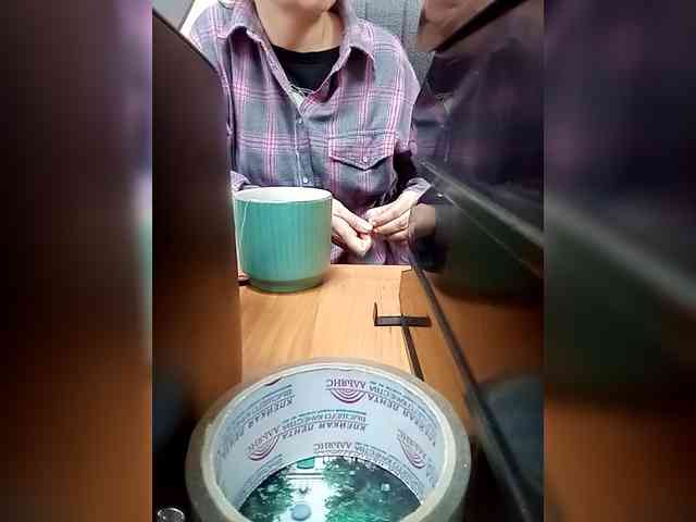 Molii-Molii35 webcam