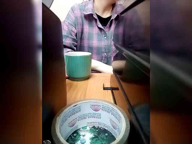 Molii-Molii35 webcam