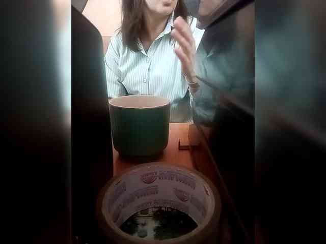 Molii-Molii35 webcam