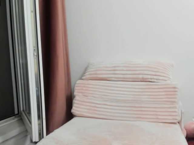 LadyLyanna25 live cam on BongaCams