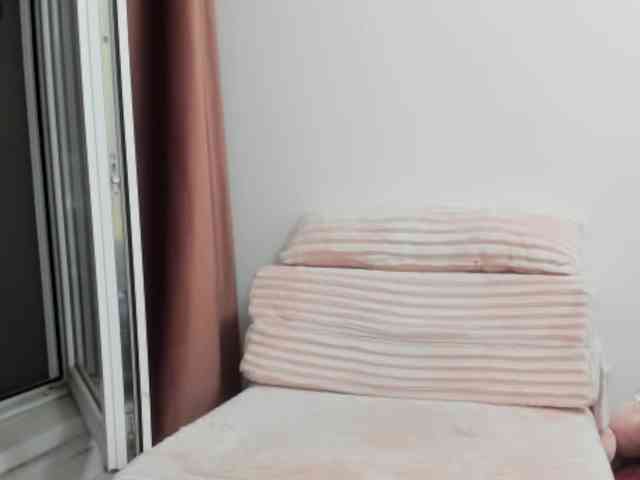 LadyLyanna25 webcam