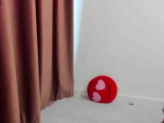 LadyLyanna25 webcam