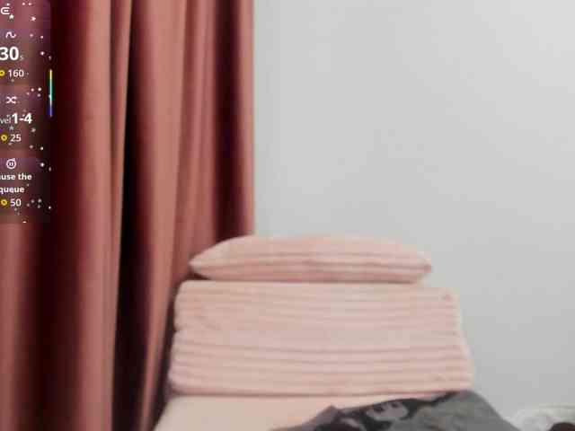 LadyLyanna25 webcam