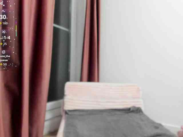 LadyLyanna25 webcam