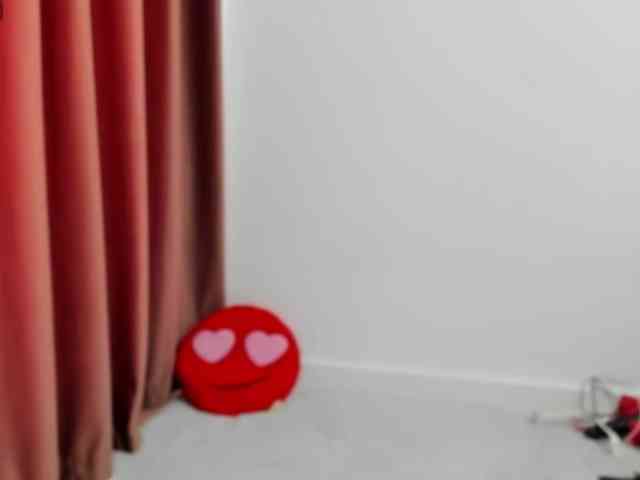 LadyLyanna25 webcam