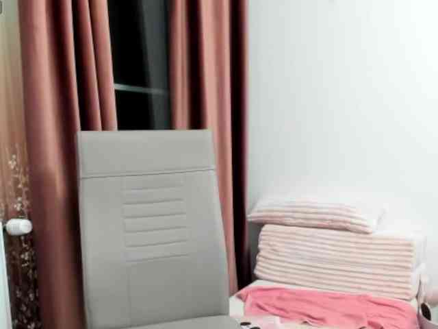 LadyLyanna25 webcam