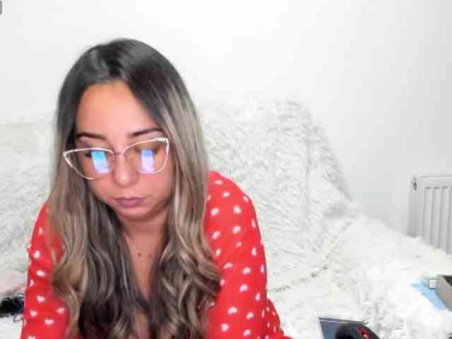 LadyLyanna25 webcam