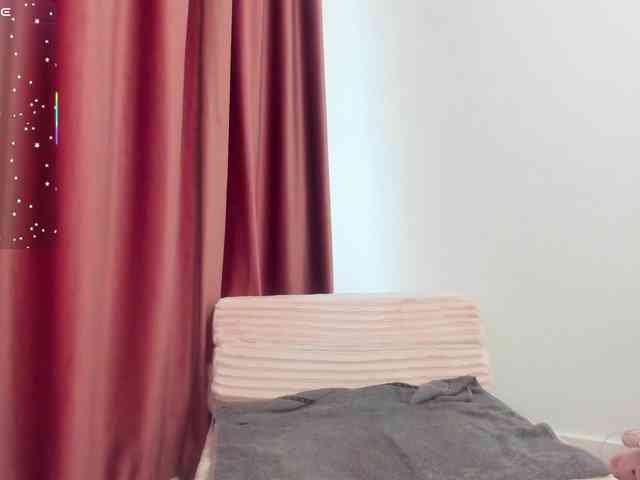 LadyLyanna25 webcam