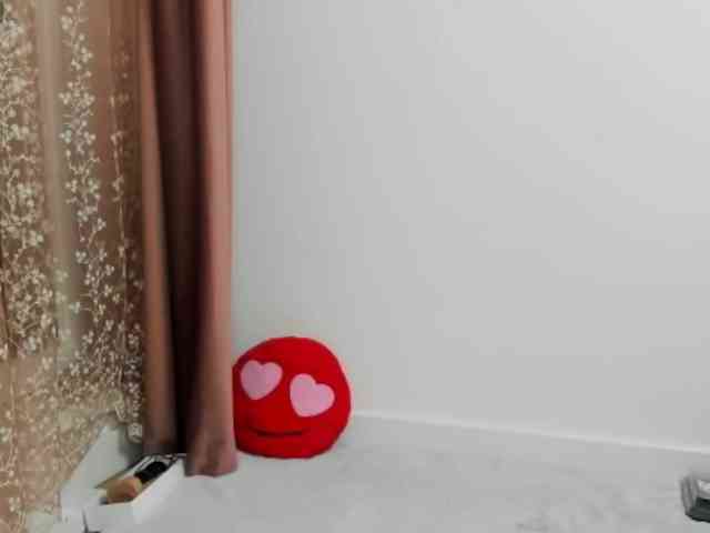LadyLyanna25 webcam