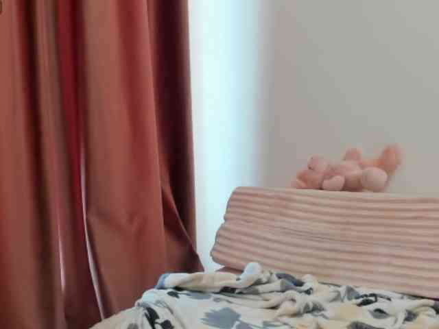 LadyLyanna25 webcam