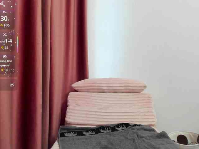 LadyLyanna25 webcam