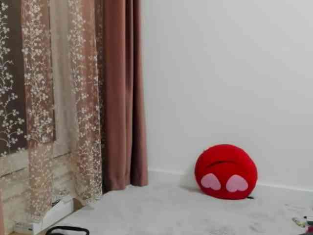 LadyLyanna25 webcam